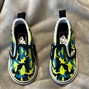 Vans Toddler Slip-on SHARK Shoes Size 5